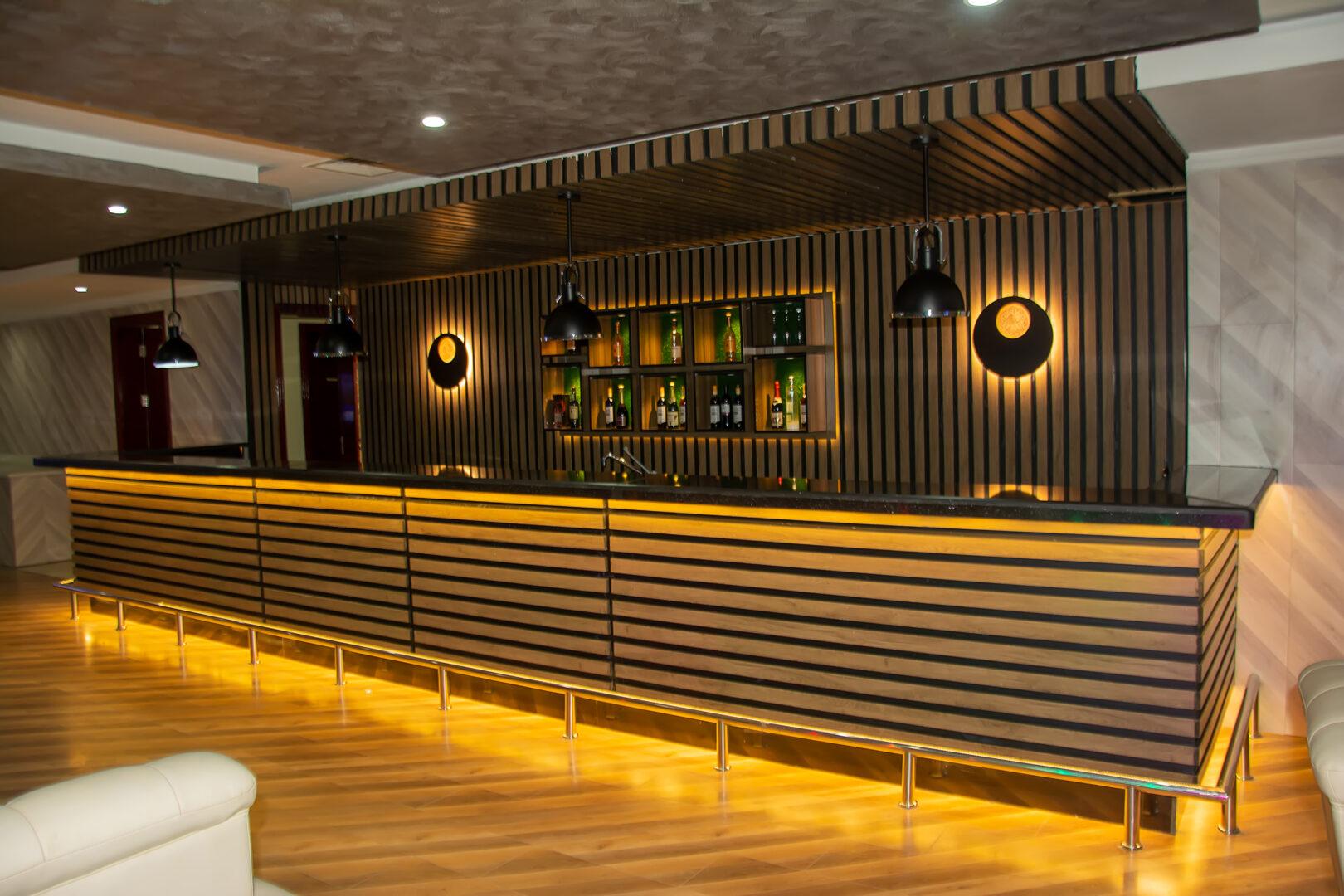 Jedidiah Lounge 2